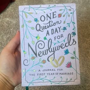 Never used newlywed book